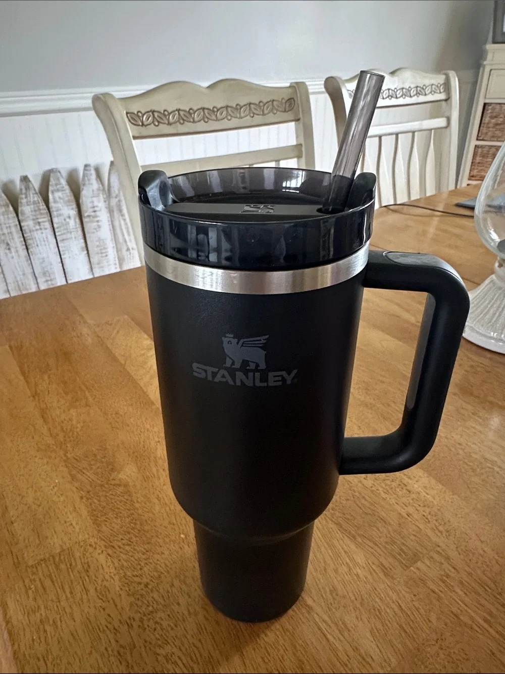 Stanley H2O 40 oz tumbler USED Black